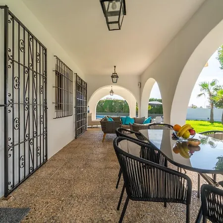 Myflats Pinos Villa *